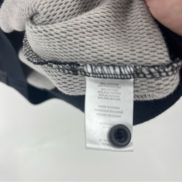 NWOT RVCA Longsleeve Hoodie - Picture 6 of 7